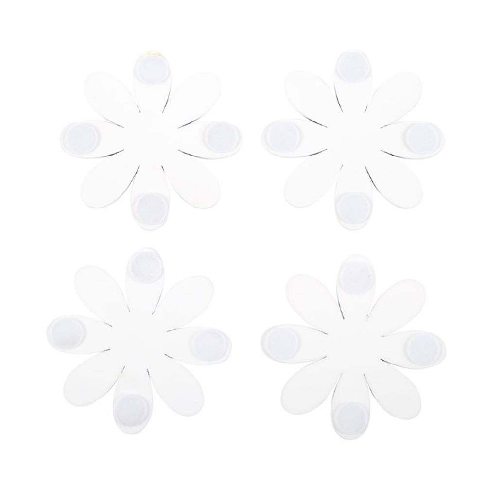 Cute daisy-shaped coasters, perfect for summer dining and floral-themed home décor.