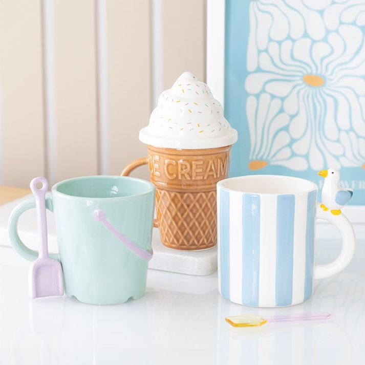 Pastel Bucket Mug with Spade Spoon | Novelty Coastal Ceramic Mug | 350ml